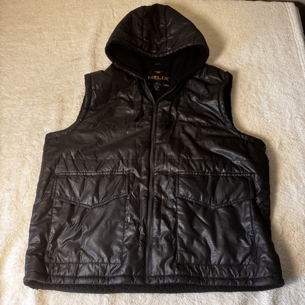 Helix Men's XL Black Hooded Puffer Vest Sherpa Lined Full Zip Pockets
